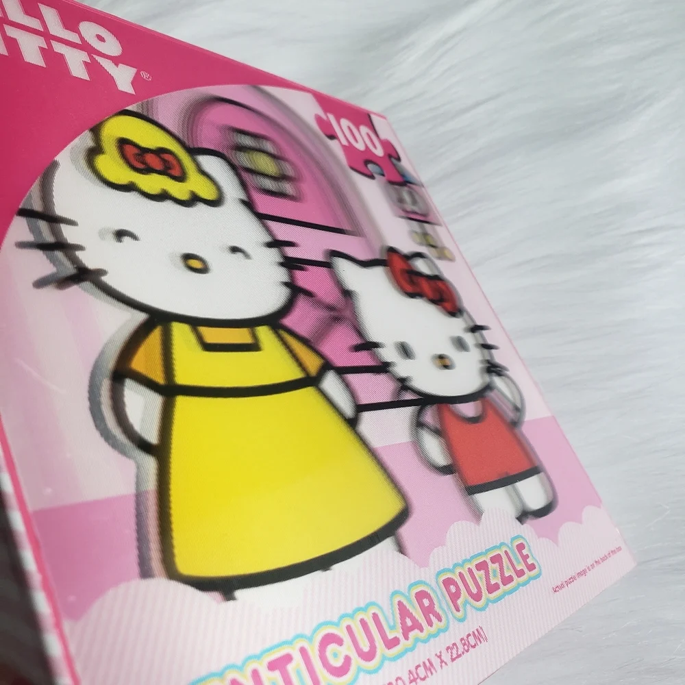 Hello Kitty New in box family 100‎ piece lenticular puzzle